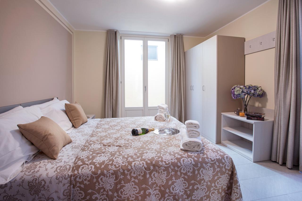 Ossuccio Grande C Home With Pool Sleeps 12 By Italian Apartments Como Exterior photo